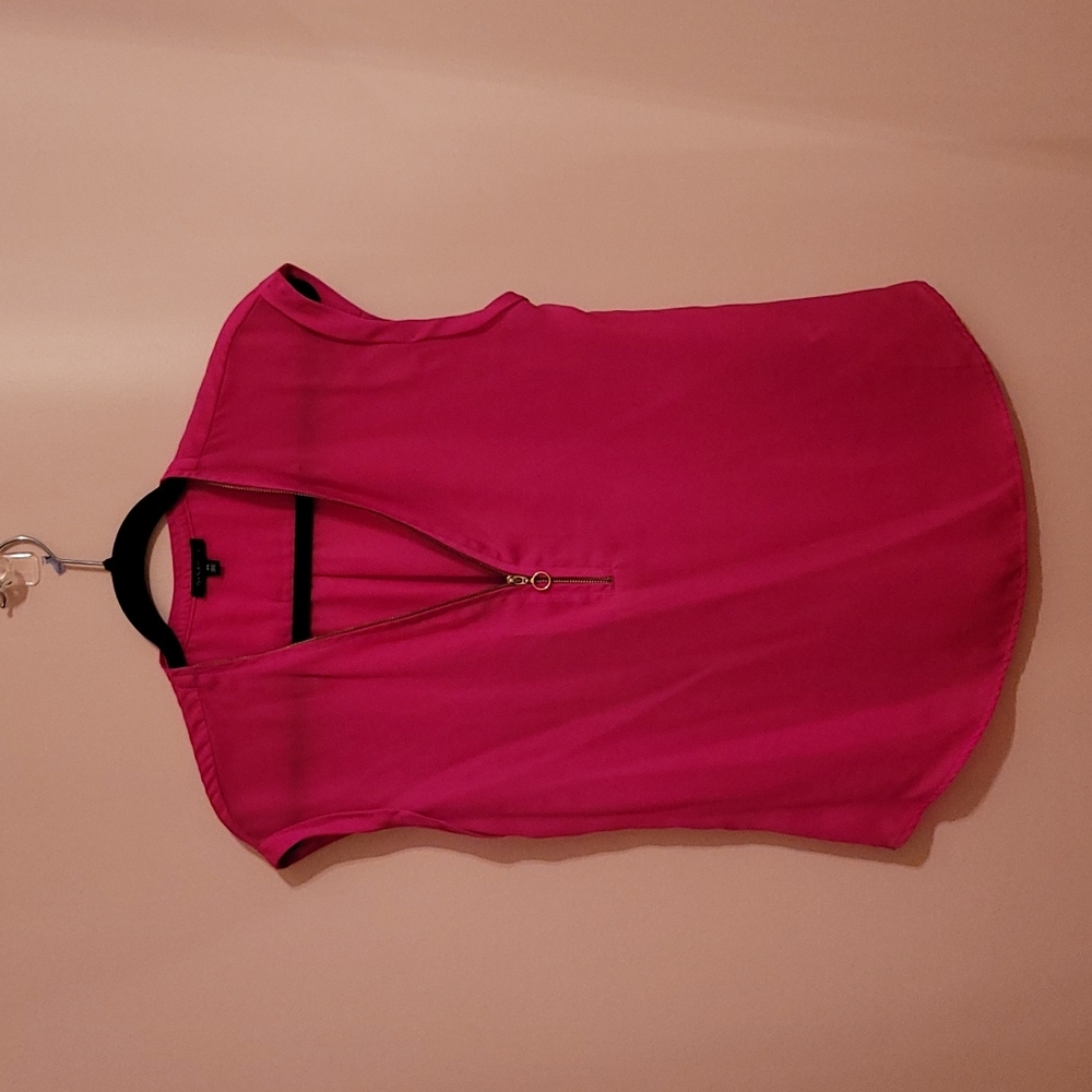 Hot Pink Dynamite top